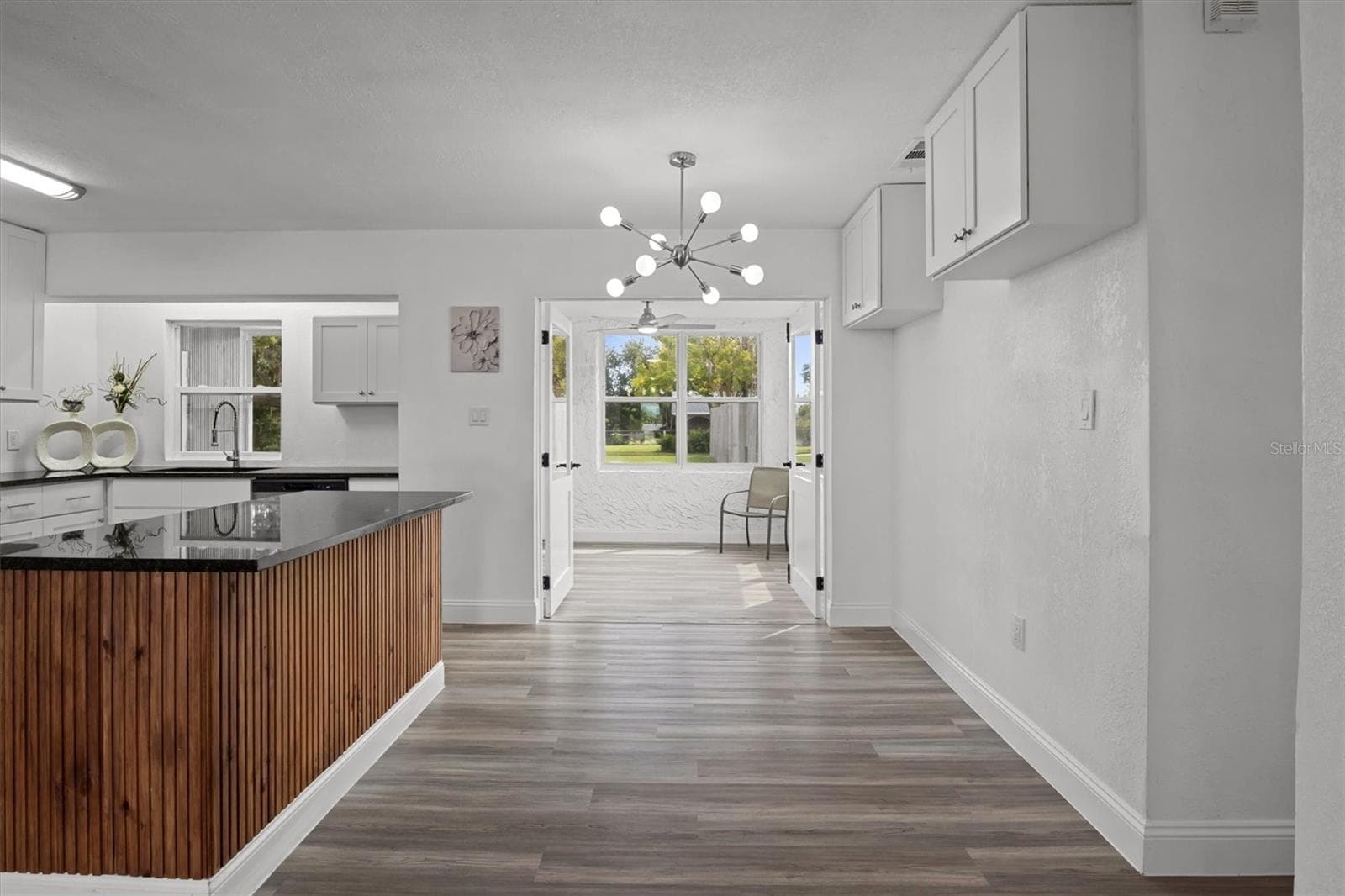 Dinette - Built in Cabinets - 8812 OAKWOOD DR, LAKE WALES
