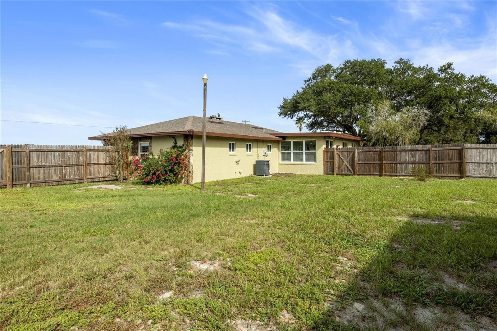 Backyard - 1 Acre Lot - 8812 OAKWOOD DR, LAKE WALES