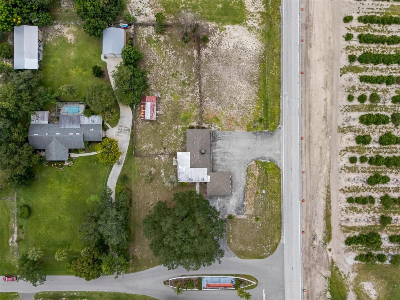 Aerial, corner lot - 8812 OAKWOOD DR, LAKE WALES