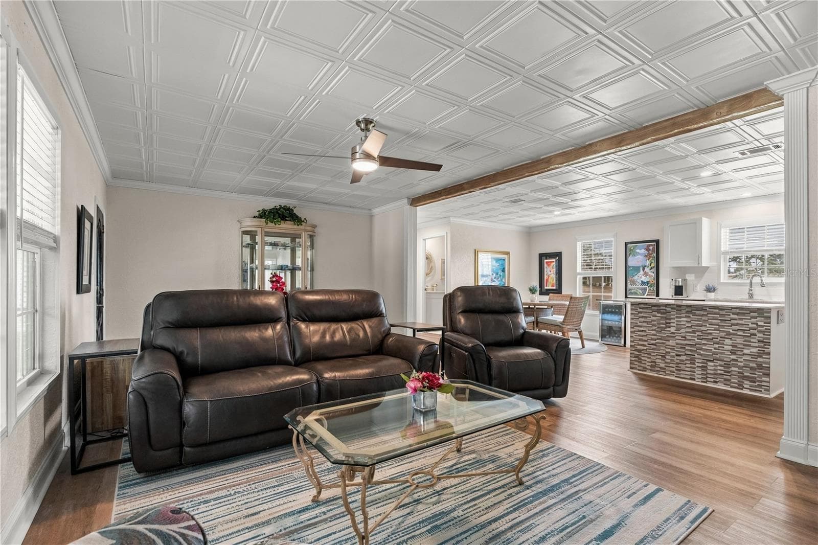 Check out the Coffered-like upgraded ceilings - 2567 CAYMAN CIR #R25, ZELLWOOD