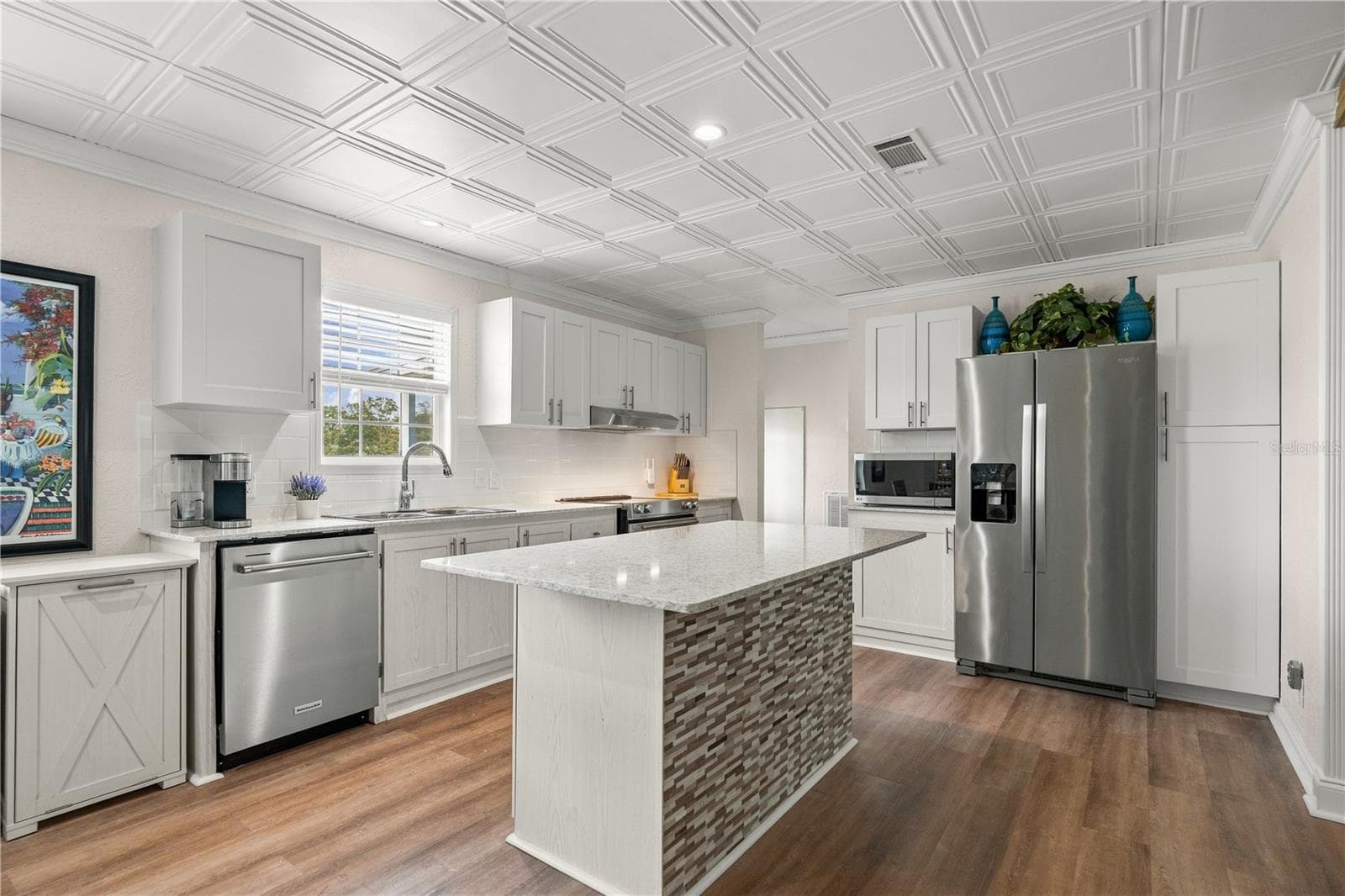 Upgraded Appliances - 2567 CAYMAN CIR #R25, ZELLWOOD
