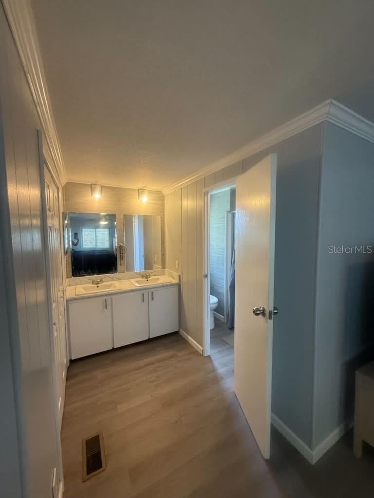 Primary Bathroom - 7350 THORPP AVE, BROOKSVILLE