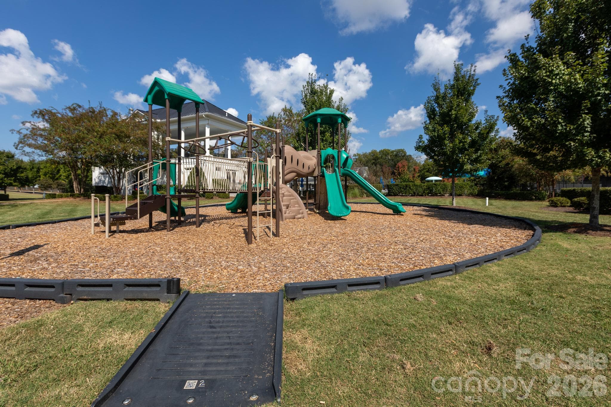 Single Family Residence at 9104 Gladden Hill Lane, Pineville, photo 38 of 48