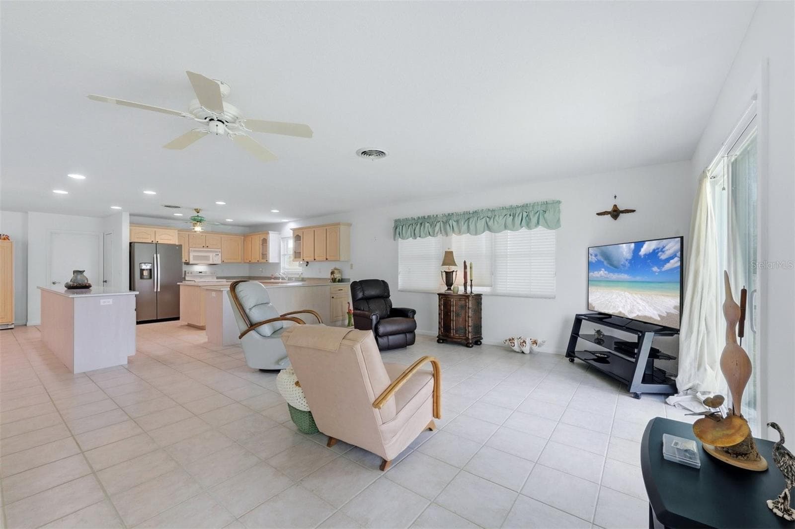 Single Family Residence at 545 GASPAR DR, PLACIDA, photo 7 of 51