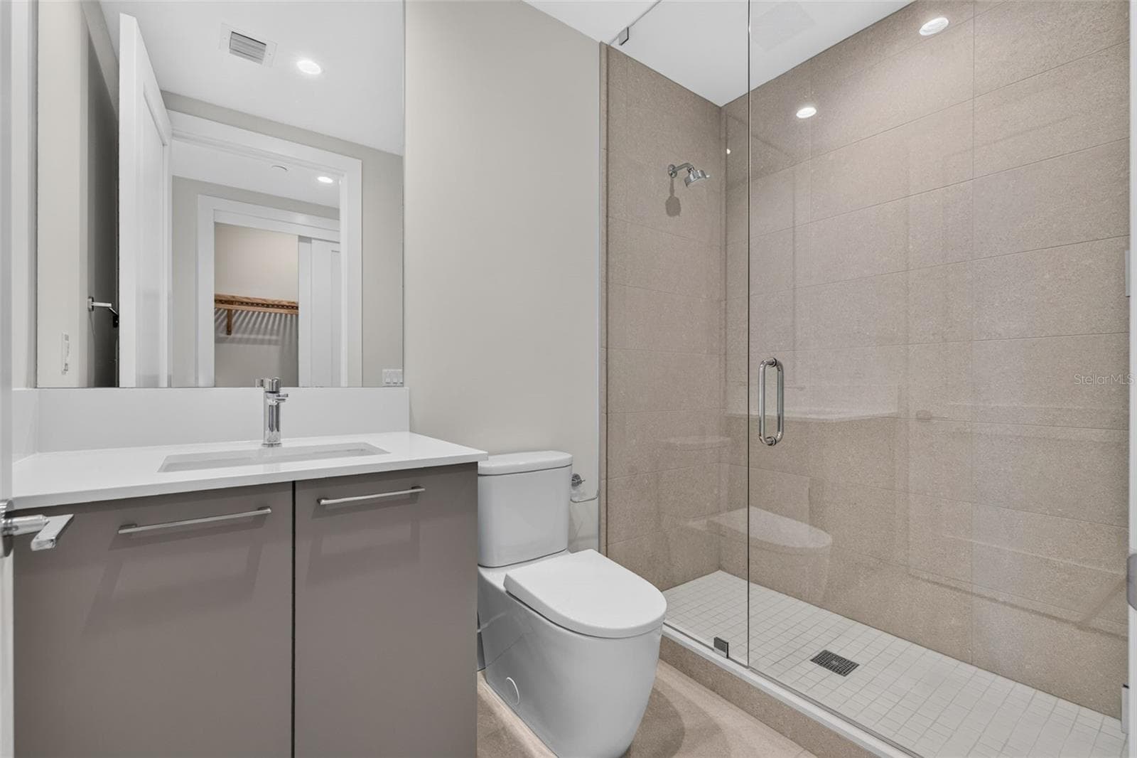 Condominium at 275 1ST AVE S #2603, ST PETERSBURG, photo 28 of 93