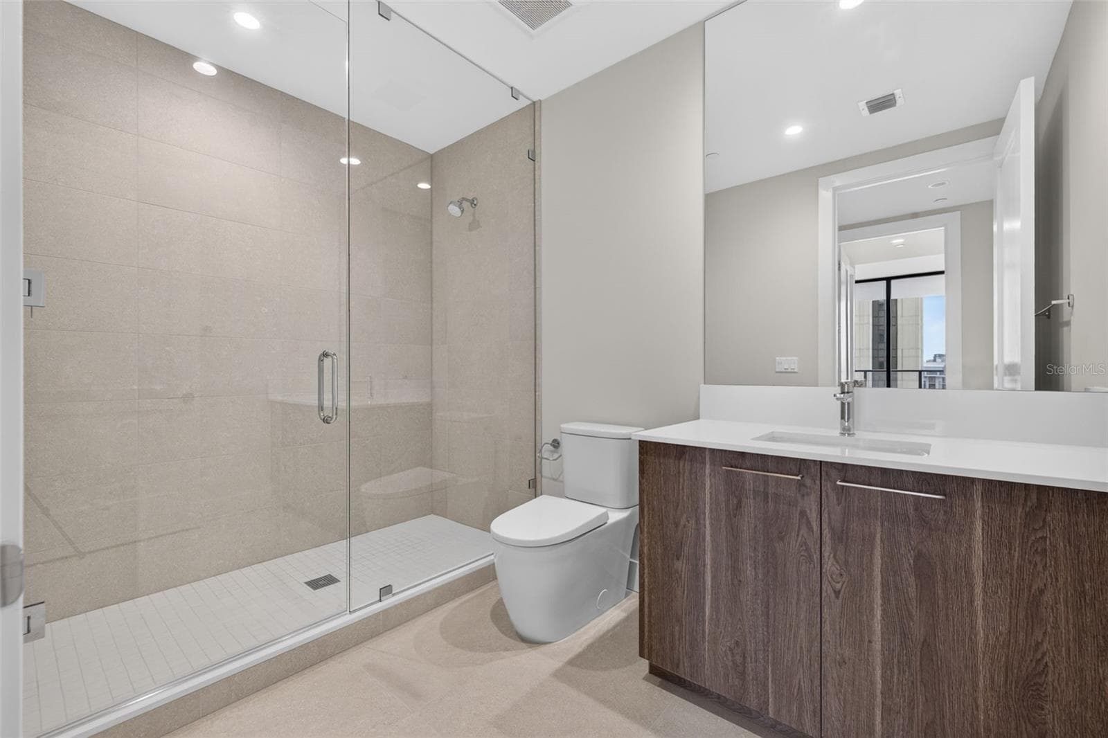 Condominium at 275 1ST AVE S #2603, ST PETERSBURG, photo 29 of 93