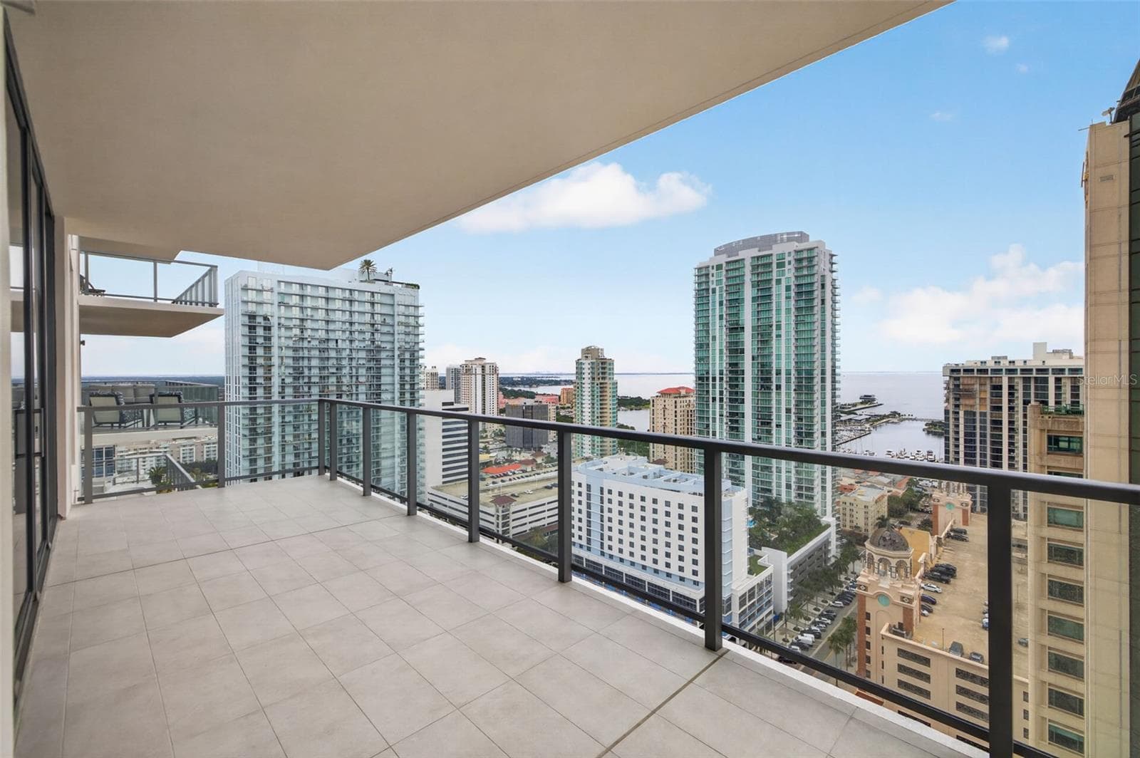Condominium at 275 1ST AVE S #2603, ST PETERSBURG, photo 33 of 93