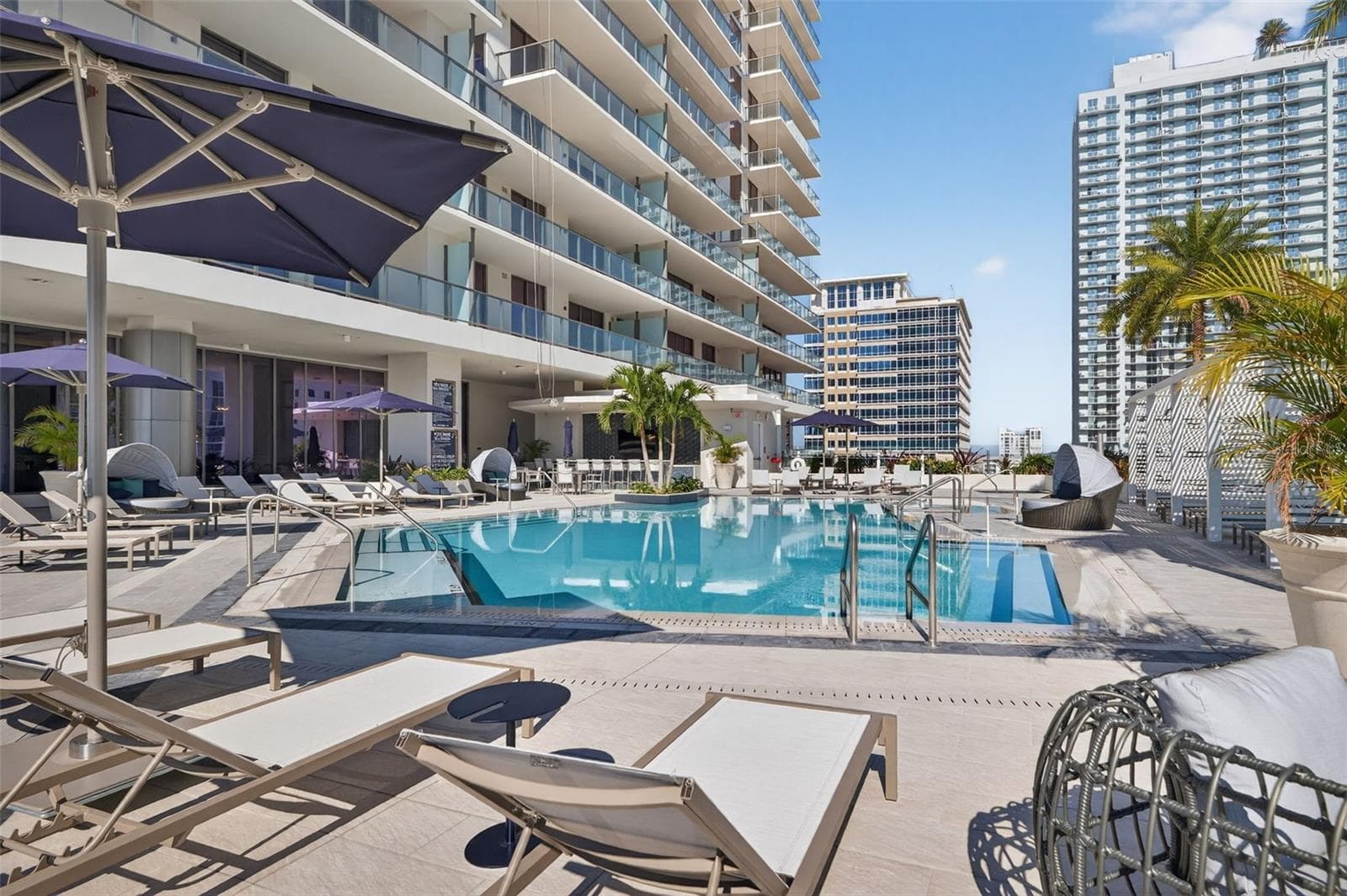 Condominium at 275 1ST AVE S #2603, ST PETERSBURG, photo 40 of 93