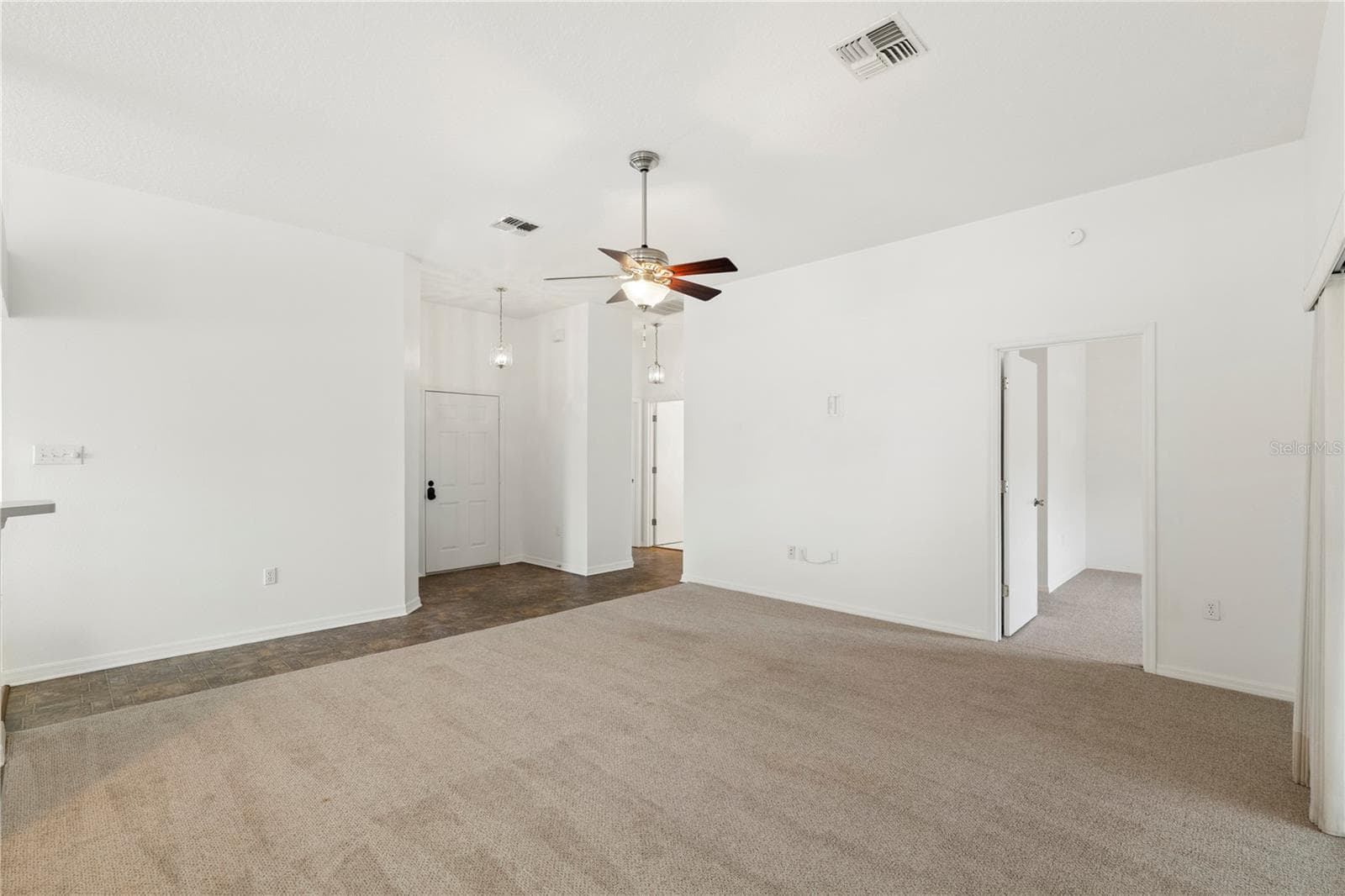 Single Family Residence at 5761 MACAW PL, LAKELAND, photo 6 of 29