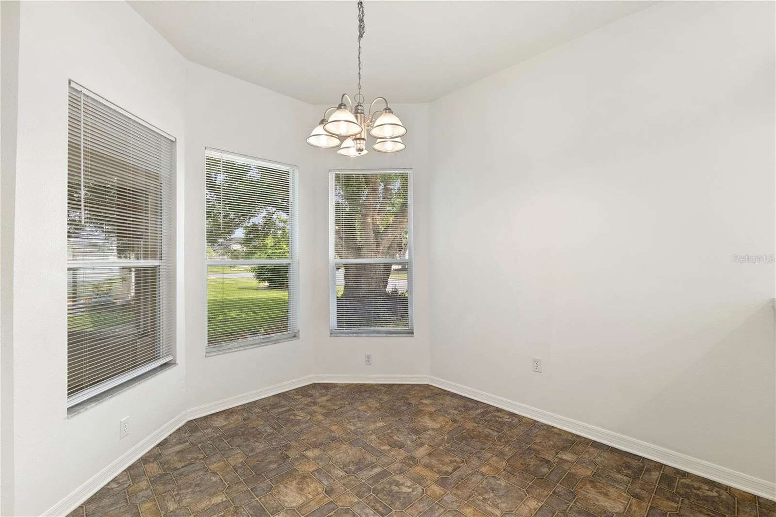 Single Family Residence at 5761 MACAW PL, LAKELAND, photo 13 of 29