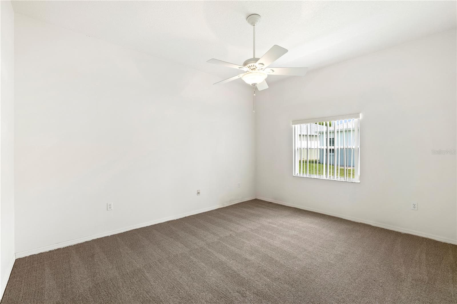 Single Family Residence at 5761 MACAW PL, LAKELAND, photo 16 of 29