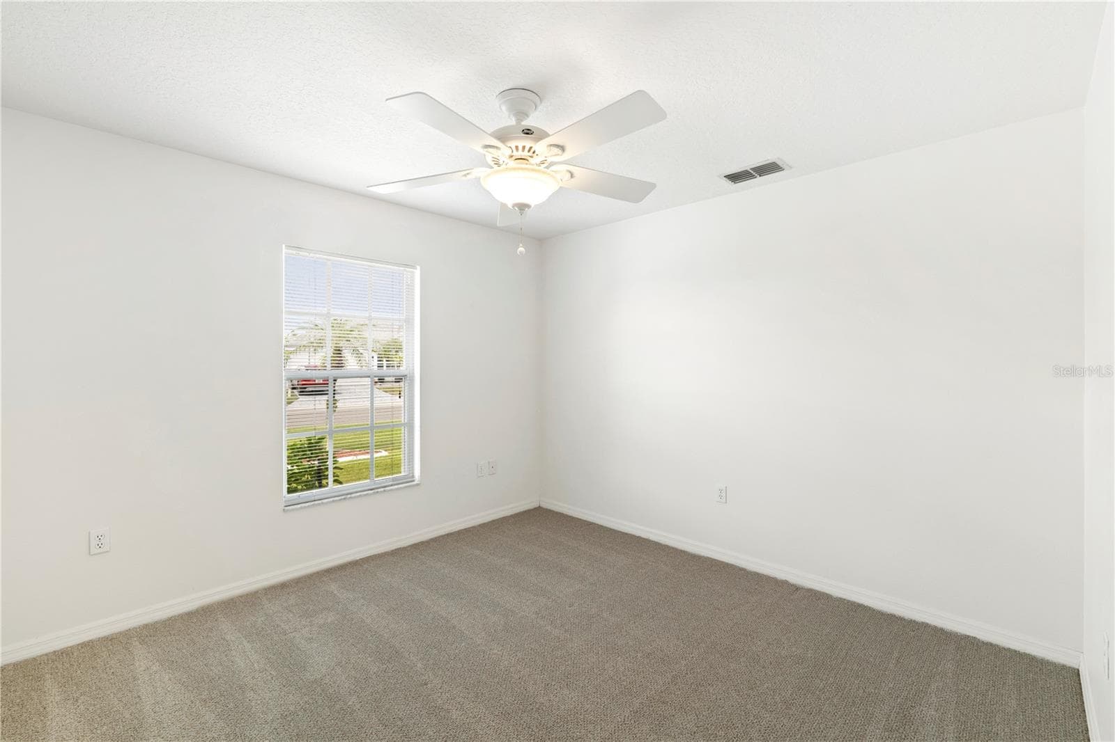 Single Family Residence at 5761 MACAW PL, LAKELAND, photo 18 of 29