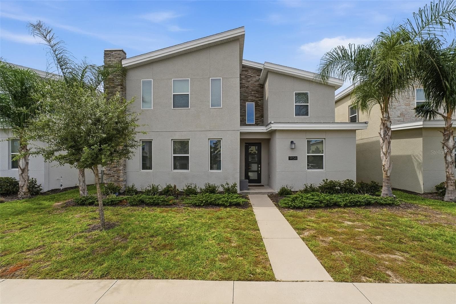 9158 SOMMERSET HILLS DR