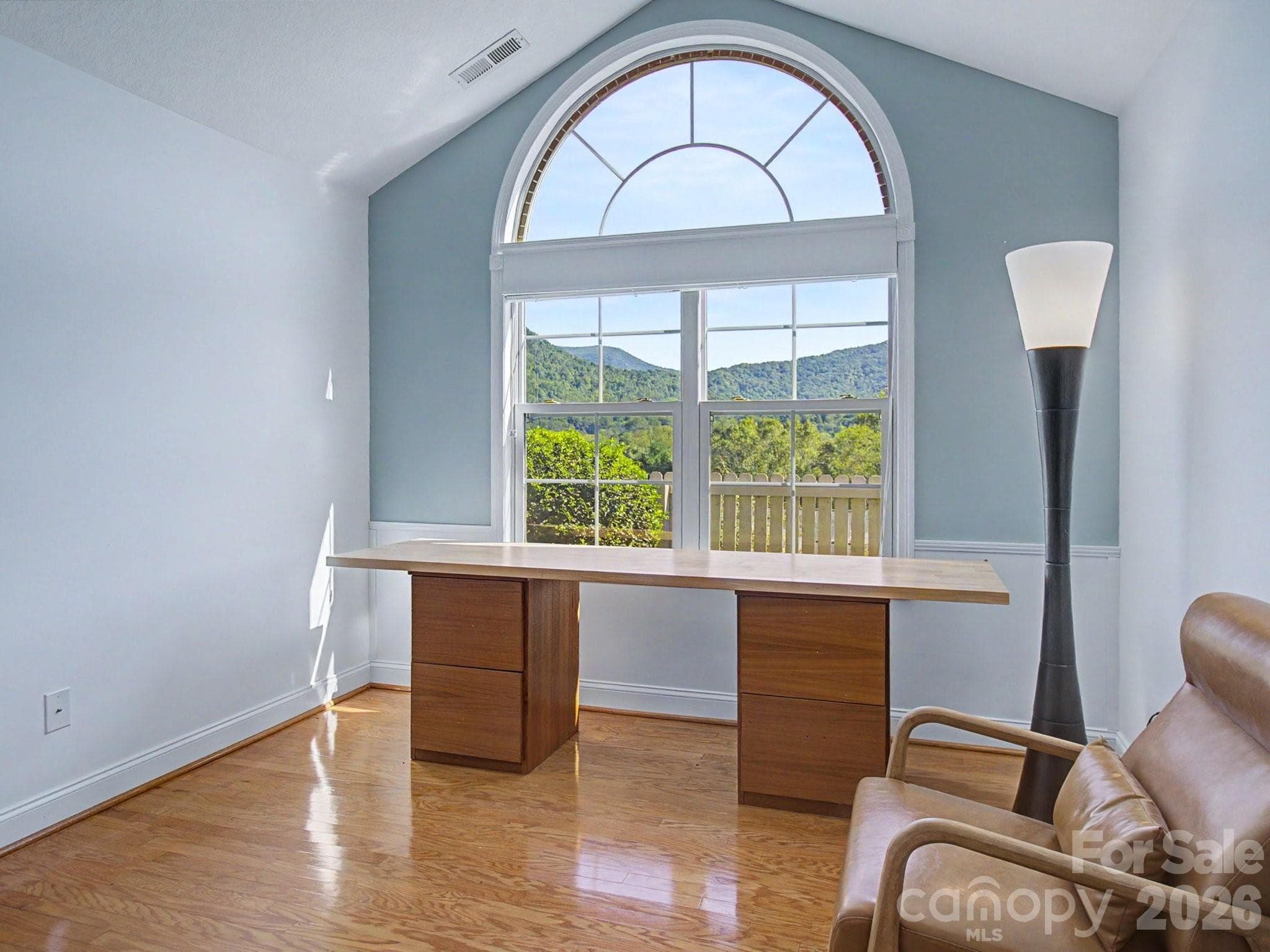 Townhouse at 58 Outlook Circle, Swannanoa, photo 18 of 29