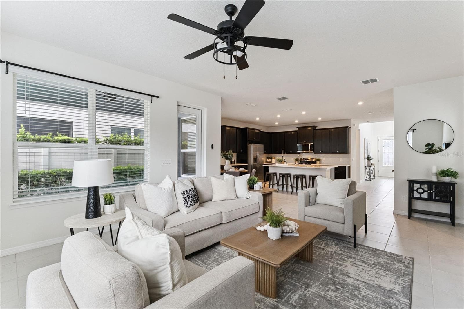 Living Room/Kitchen - 4780 TERRACE BLUFF ST, WINTER GARDEN