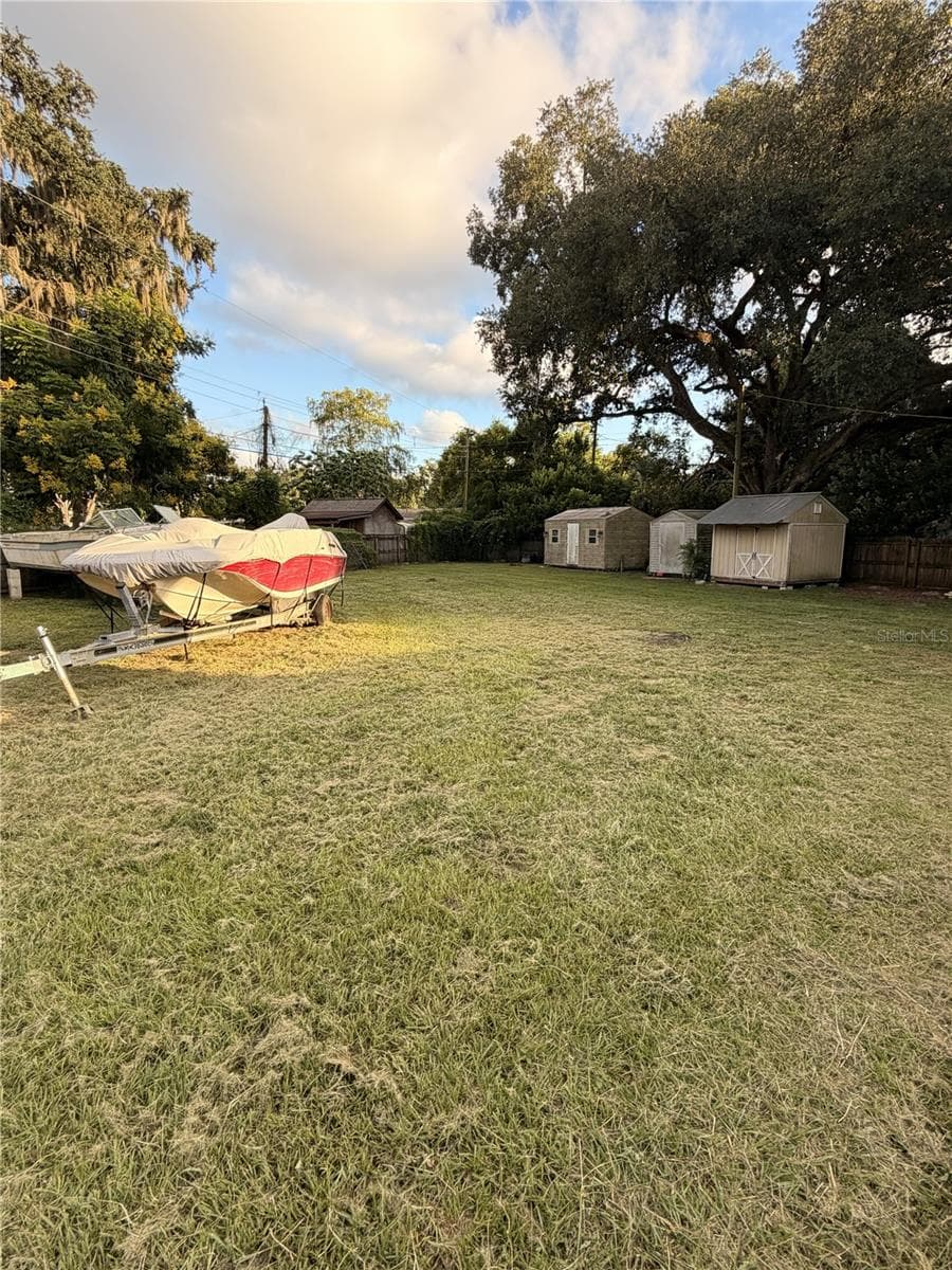 Single Family Residence at 3005 S PARK AVE, SANFORD, photo 12 of 16