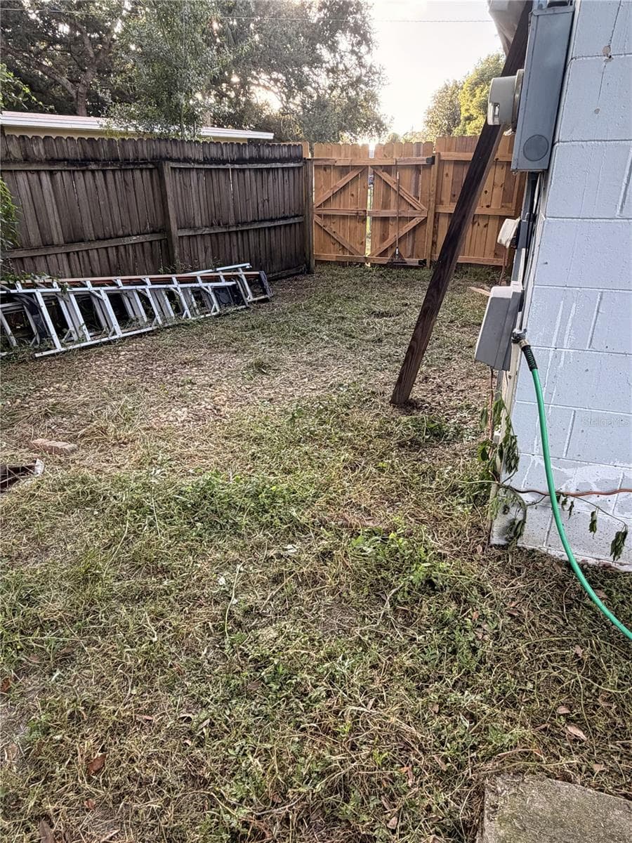 Single Family Residence at 3005 S PARK AVE, SANFORD, photo 13 of 16