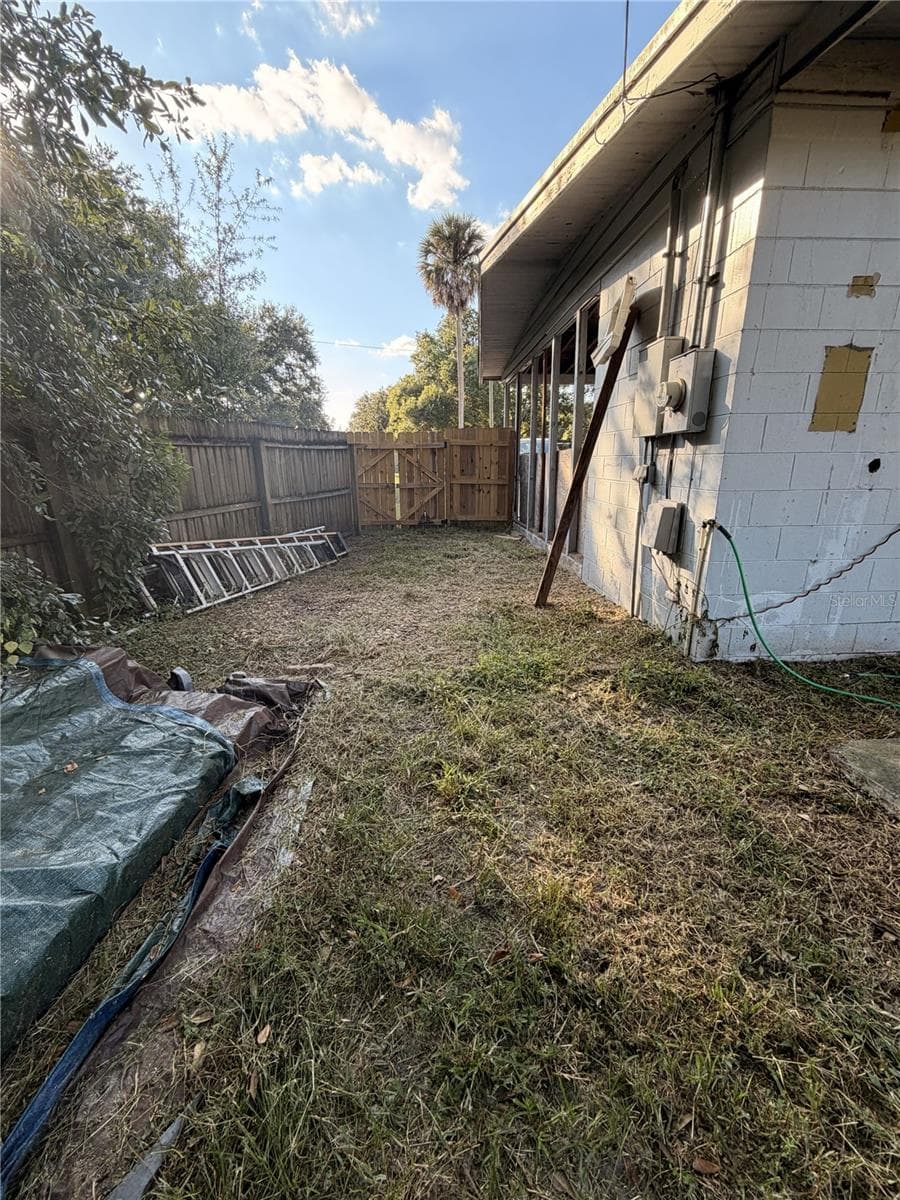 Single Family Residence at 3005 S PARK AVE, SANFORD, photo 15 of 16