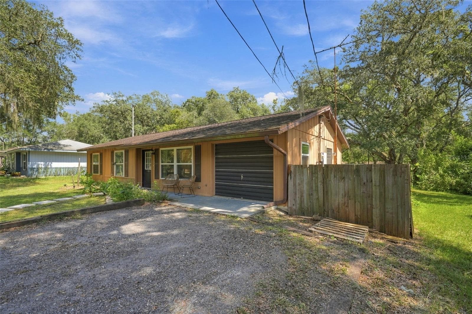Single Family Residence at 637 PRATT ST, DELAND, photo 3 of 26