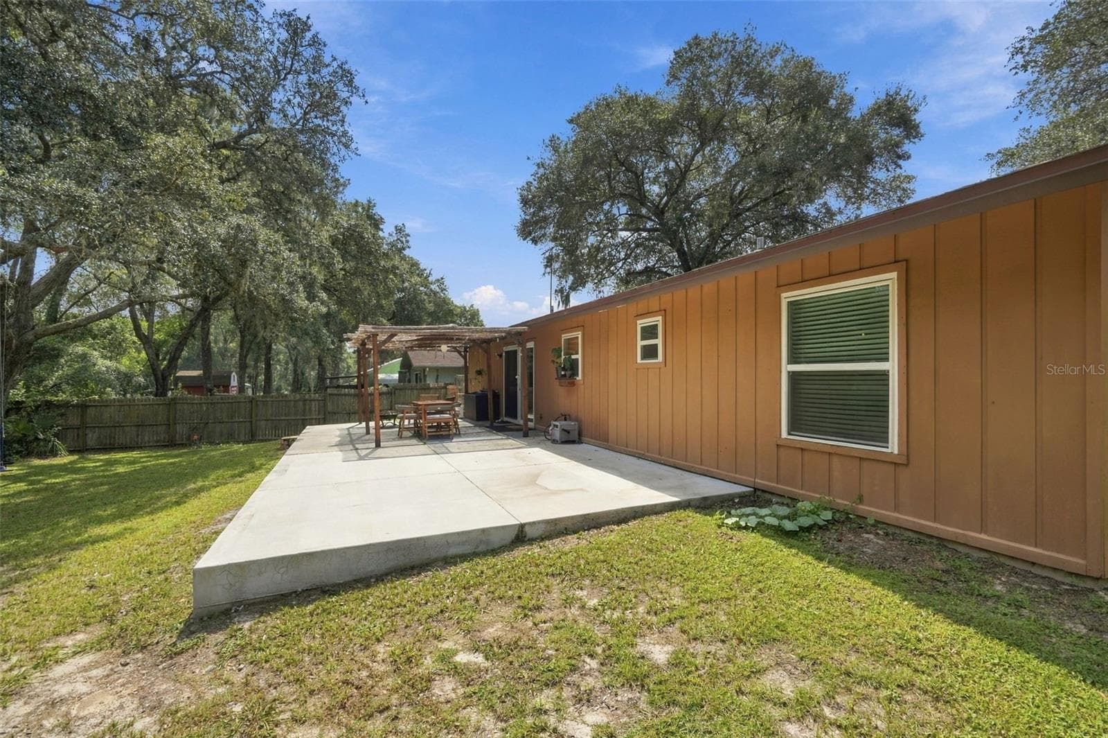 Single Family Residence at 637 PRATT ST, DELAND, photo 24 of 26