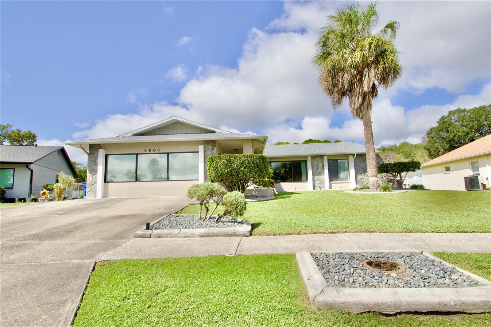 4663 SWALLOWTAIL DR