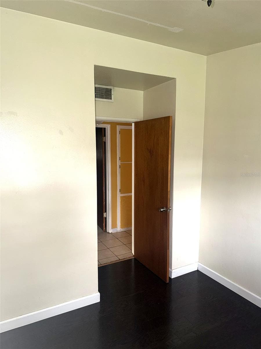 Single Family Residence at 2406 TRACE AVE, BELLE ISLE, photo 29 of 53