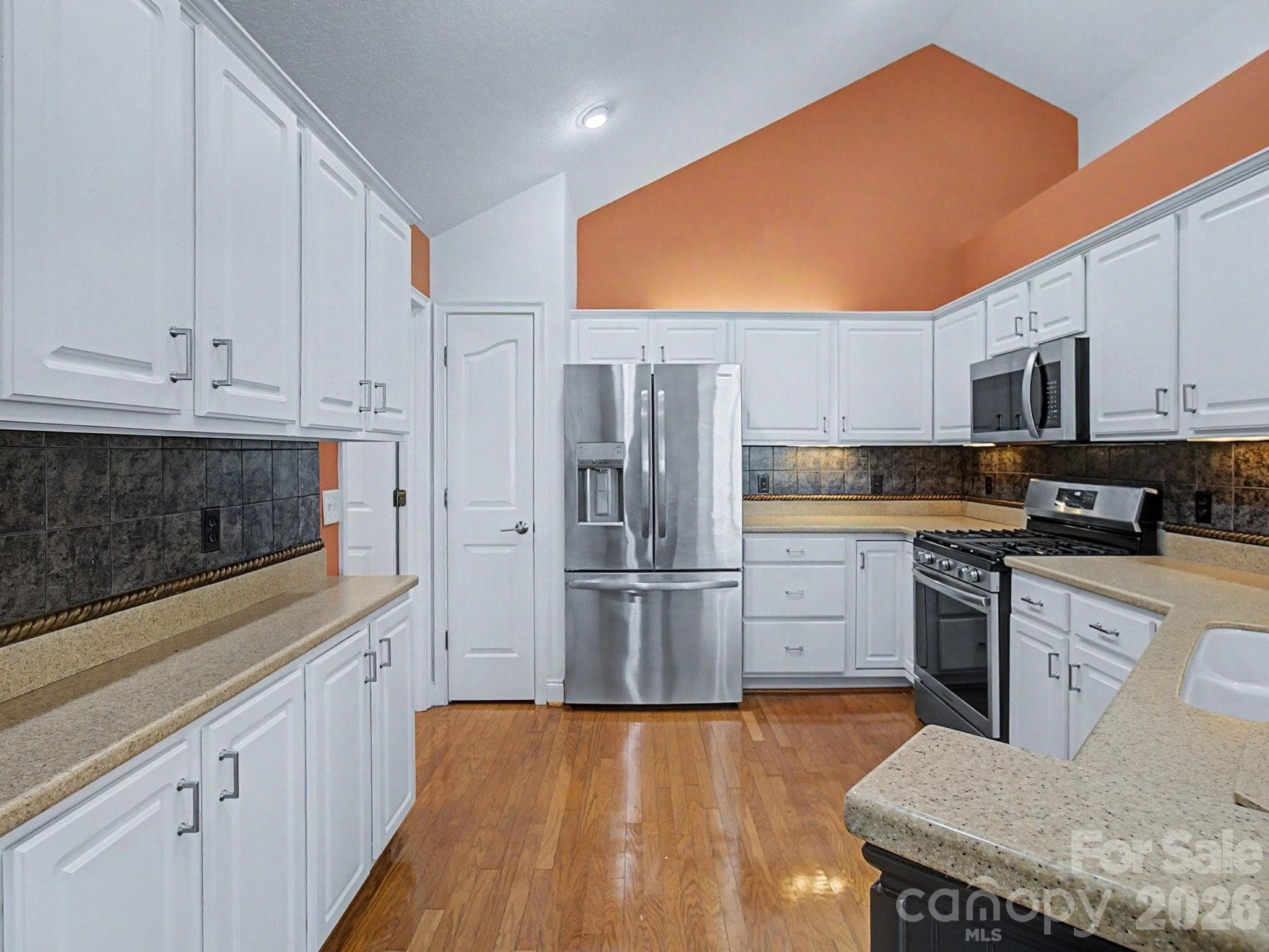 Townhouse at 58 Outlook Circle, Swannanoa, photo 8 of 29