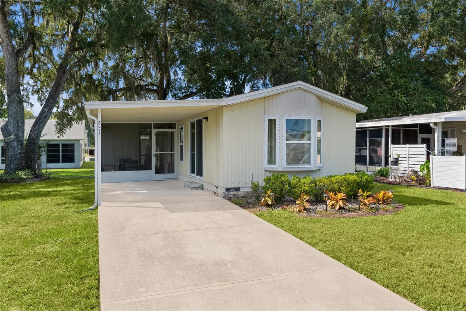 622 COTTAGE PARK LN
