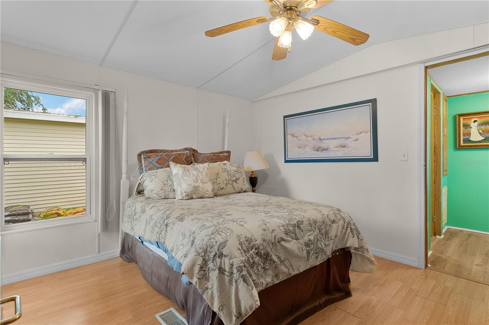 Manufactured Home at 622 COTTAGE PARK LN, LEESBURG, photo 25 of 40