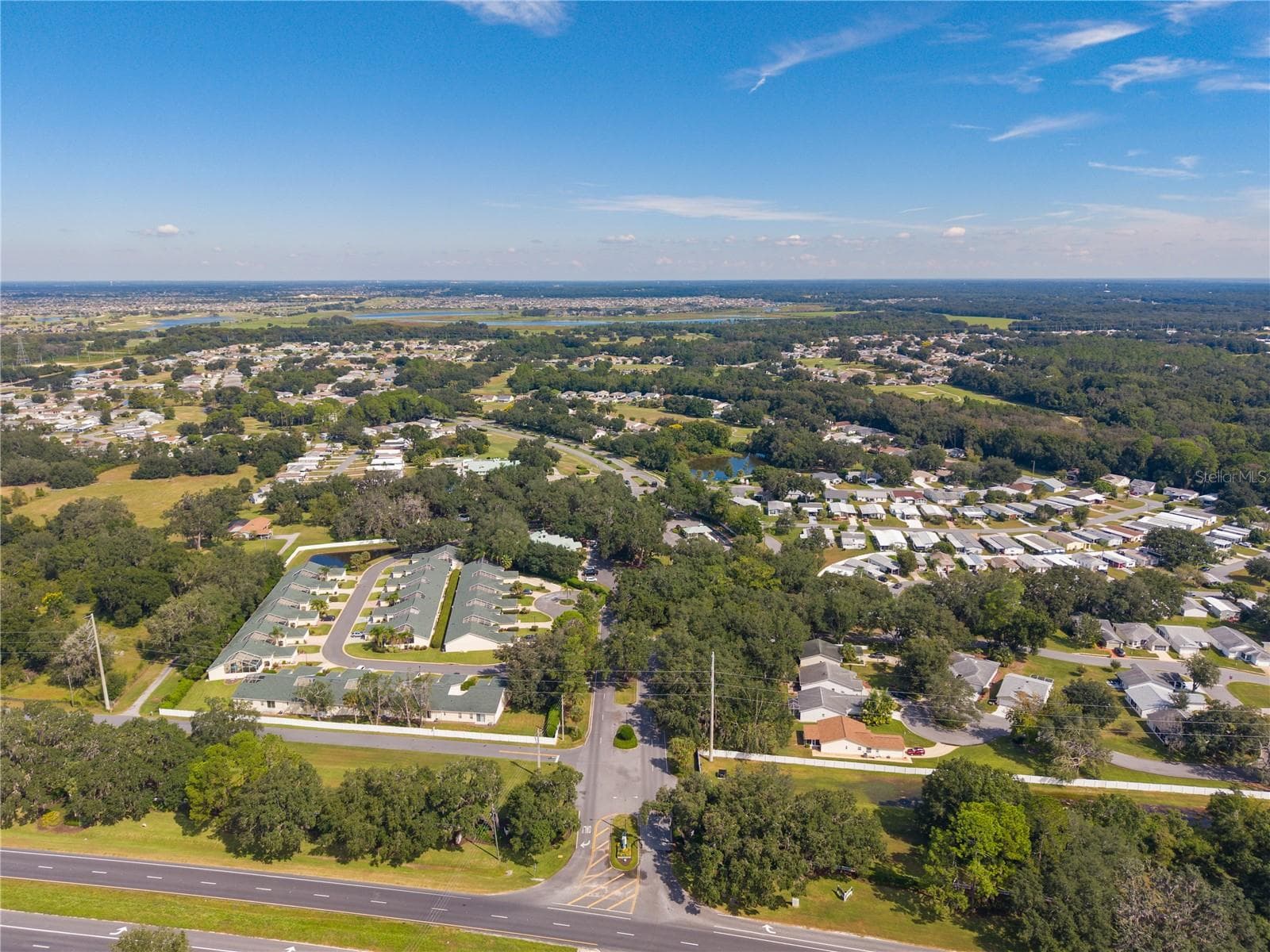 Manufactured Home at 622 COTTAGE PARK LN, LEESBURG, photo 37 of 40