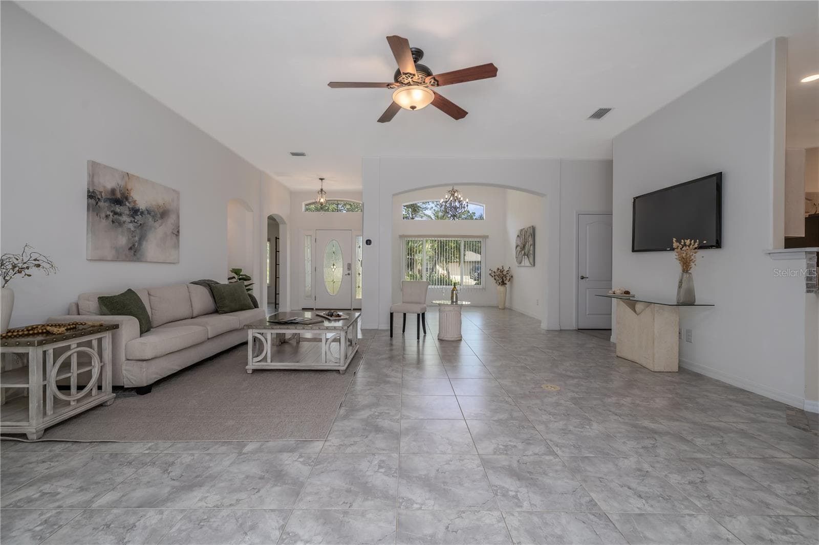 Single Family Residence at 108 GREY DAPPLE WAY, ORMOND BEACH, photo 11 of 39