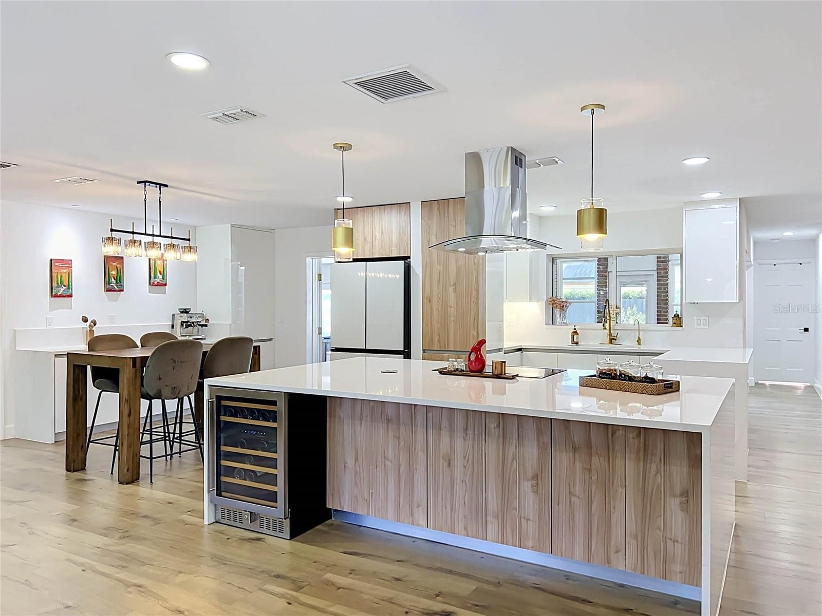 Single Family Residence at 161 WHITE OAK CIR, MAITLAND, photo 12 of 54