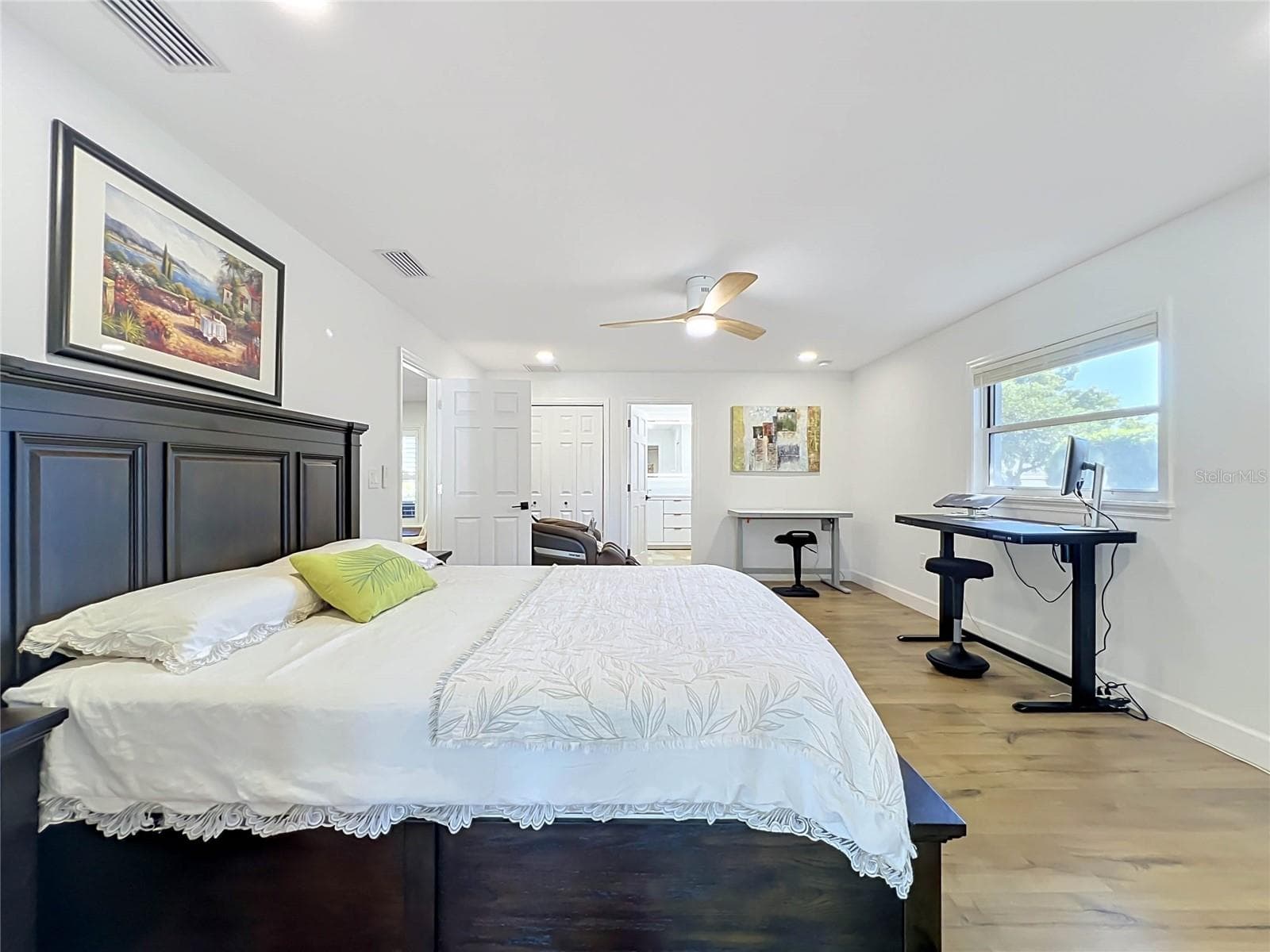 Single Family Residence at 161 WHITE OAK CIR, MAITLAND, photo 22 of 54