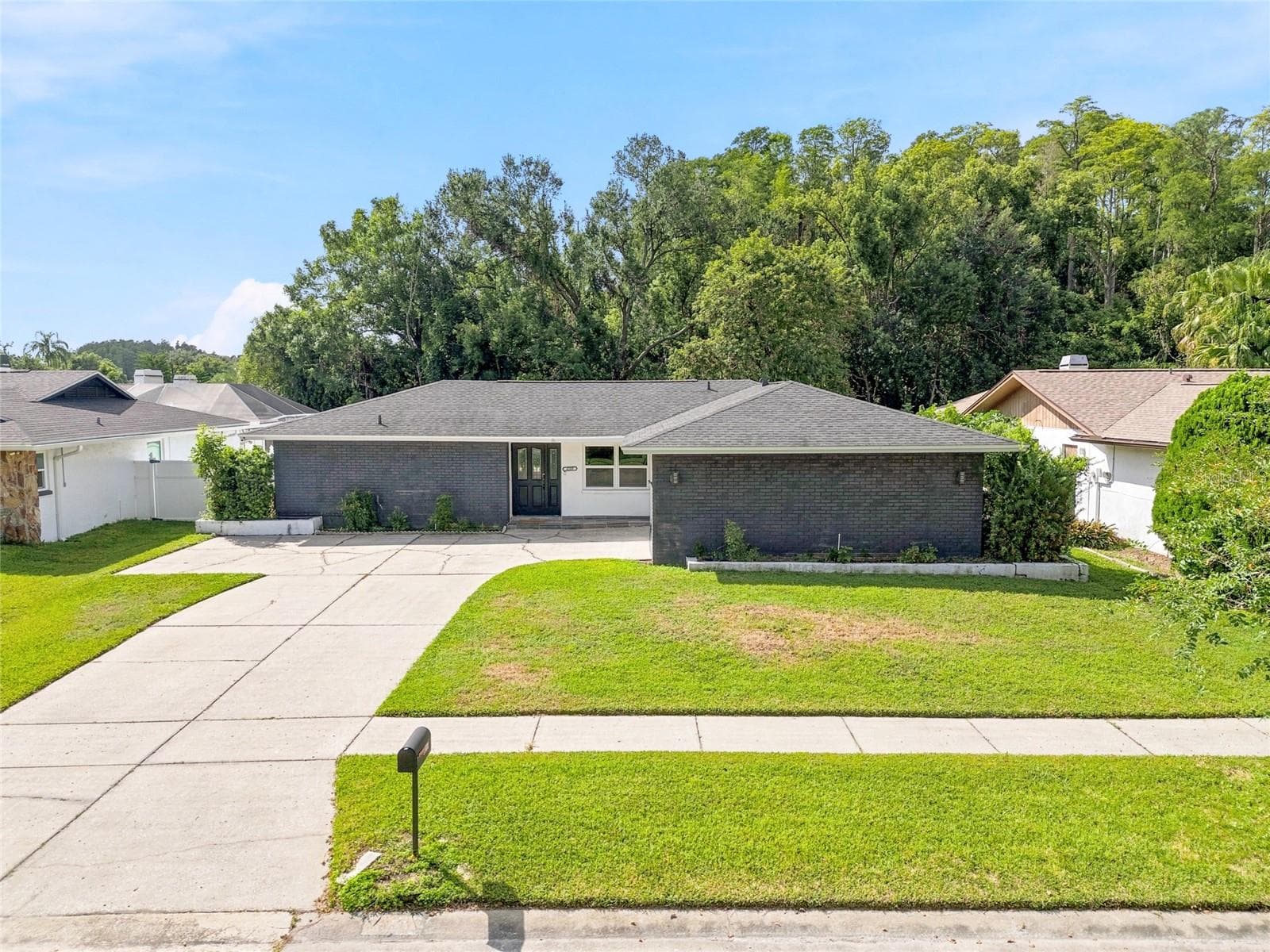 Single Family Residence at 4206 WINDTREE DR, TAMPA, photo 46 of 53