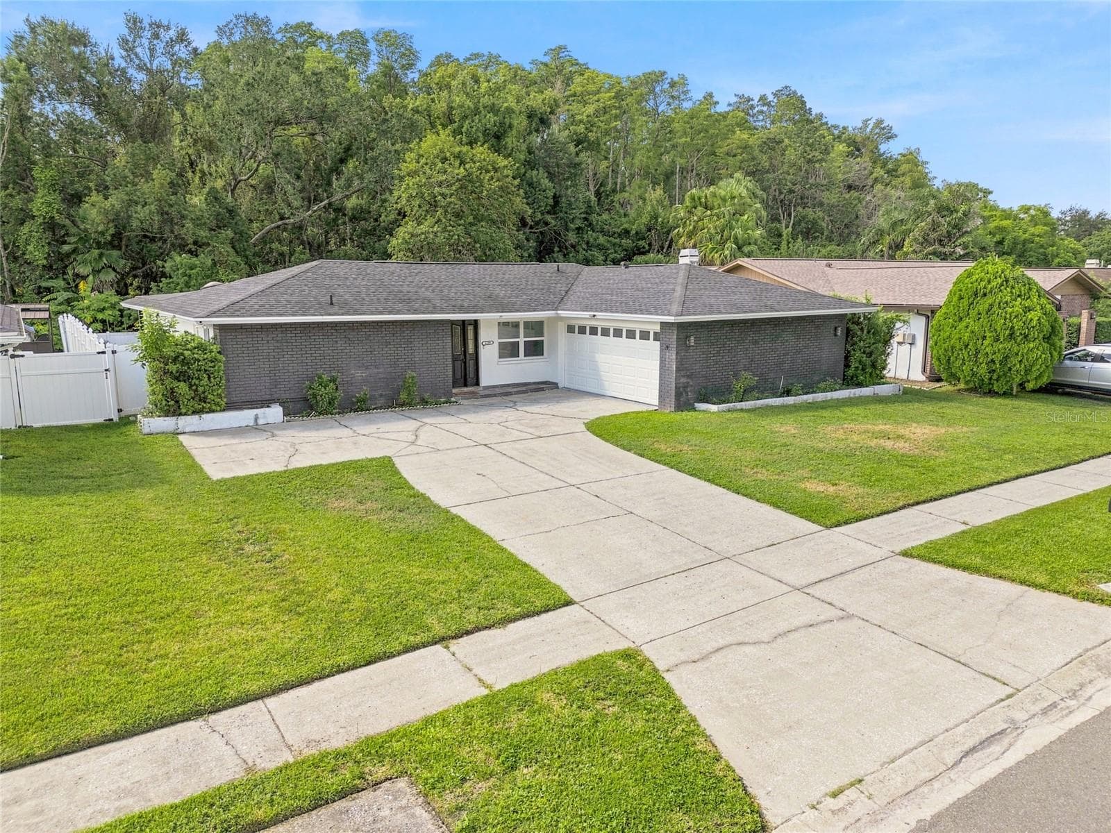 Single Family Residence at 4206 WINDTREE DR, TAMPA, photo 47 of 53