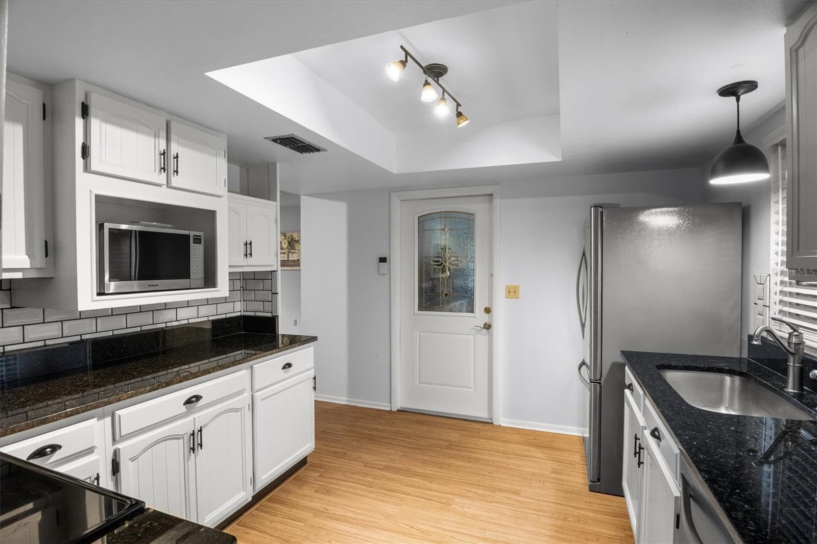 Kitchen - 4302 SHADOW WOOD LN, WINTER HAVEN