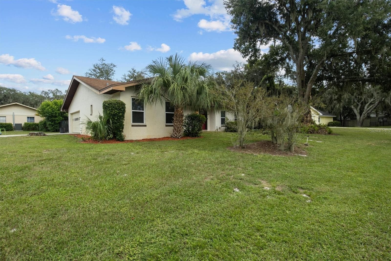 Make this wonderful home yours today! - 4302 SHADOW WOOD LN, WINTER HAVEN
