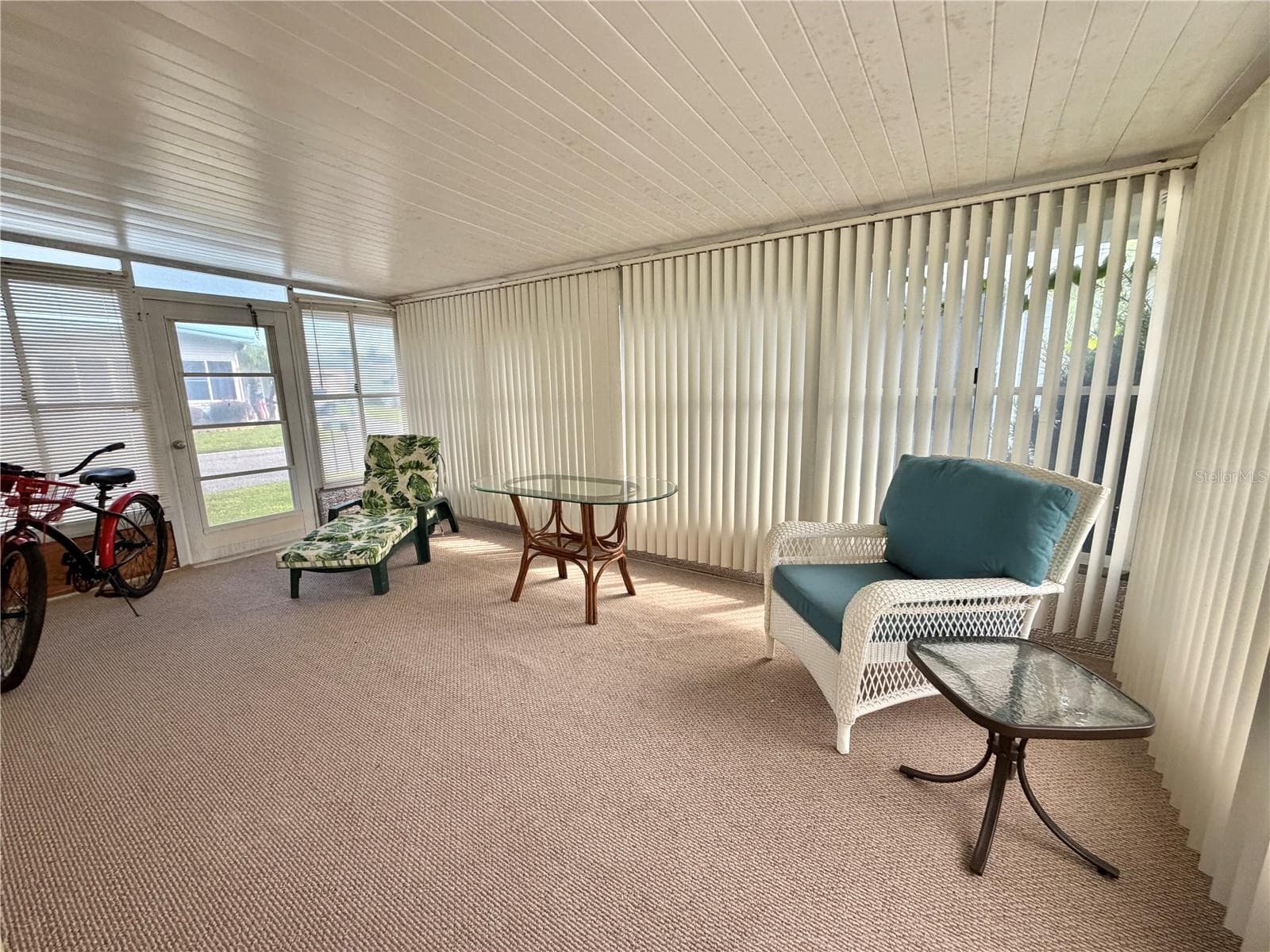 Mobile Home at 113 PYRACANTHA LN, LEESBURG, photo 5 of 52