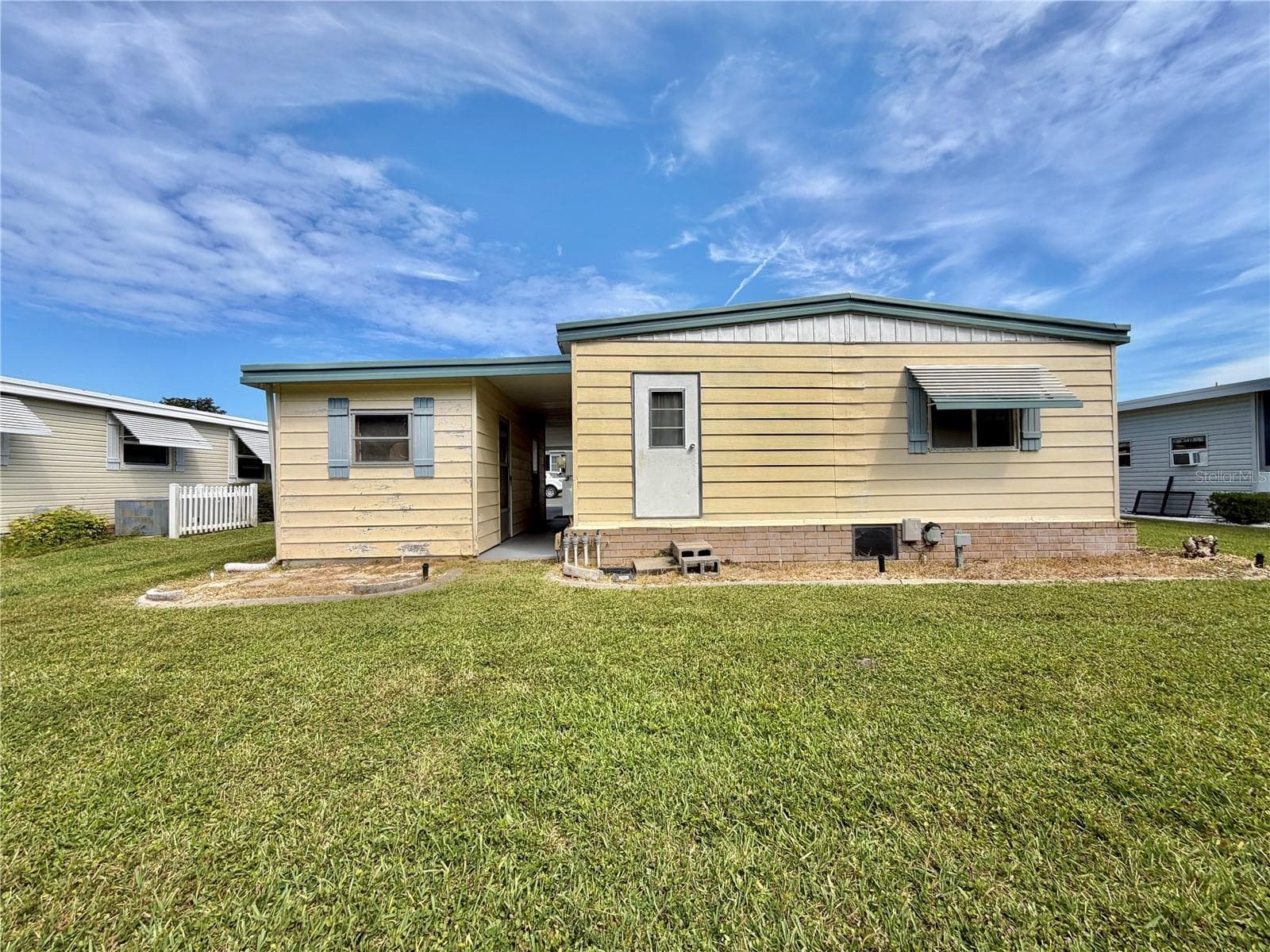 Mobile Home at 113 PYRACANTHA LN, LEESBURG, photo 49 of 52