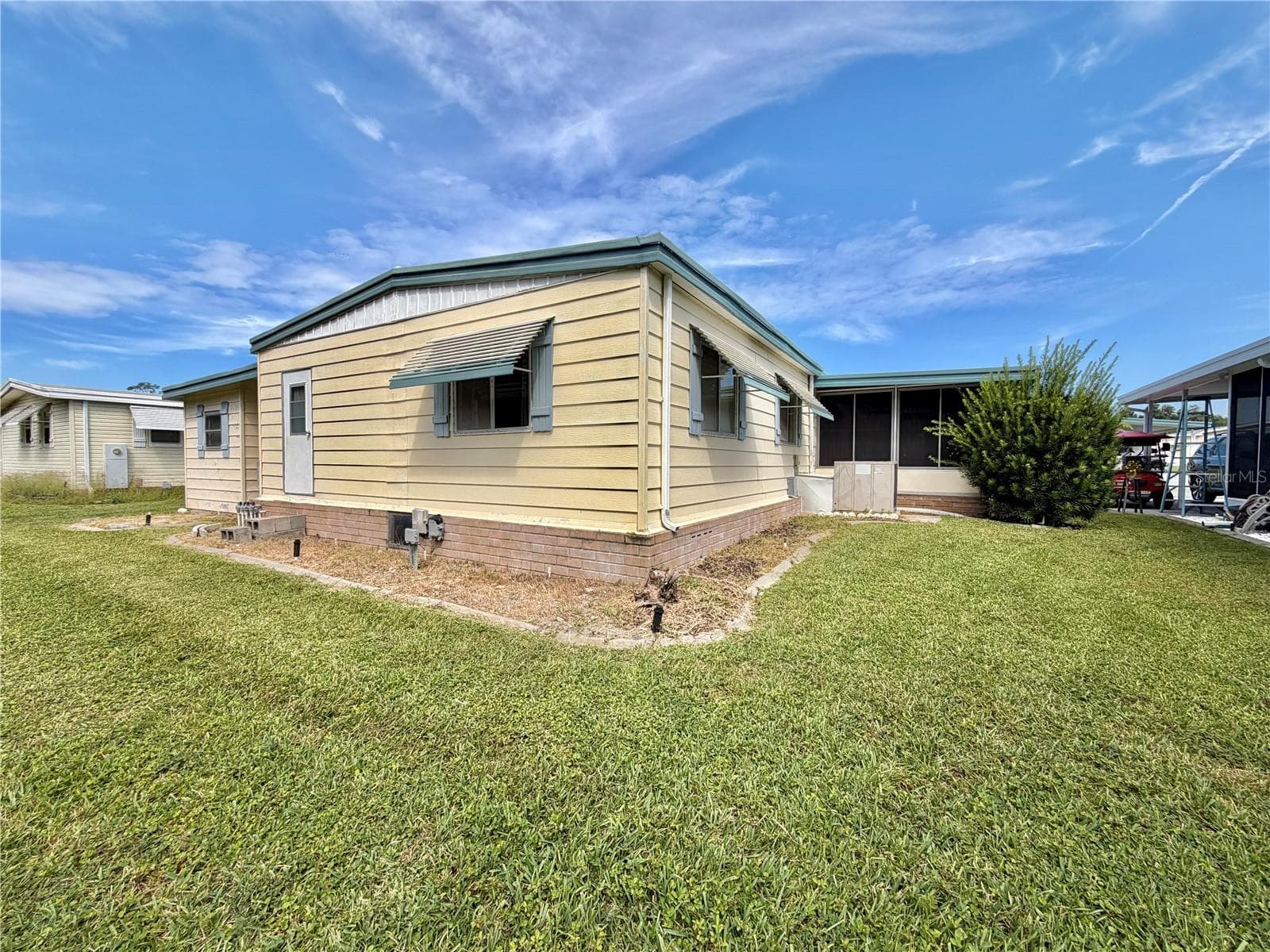 Mobile Home at 113 PYRACANTHA LN, LEESBURG, photo 51 of 52