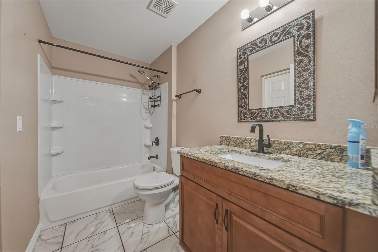 Bathroom 2 - 319 MARQUEE DR, KISSIMMEE