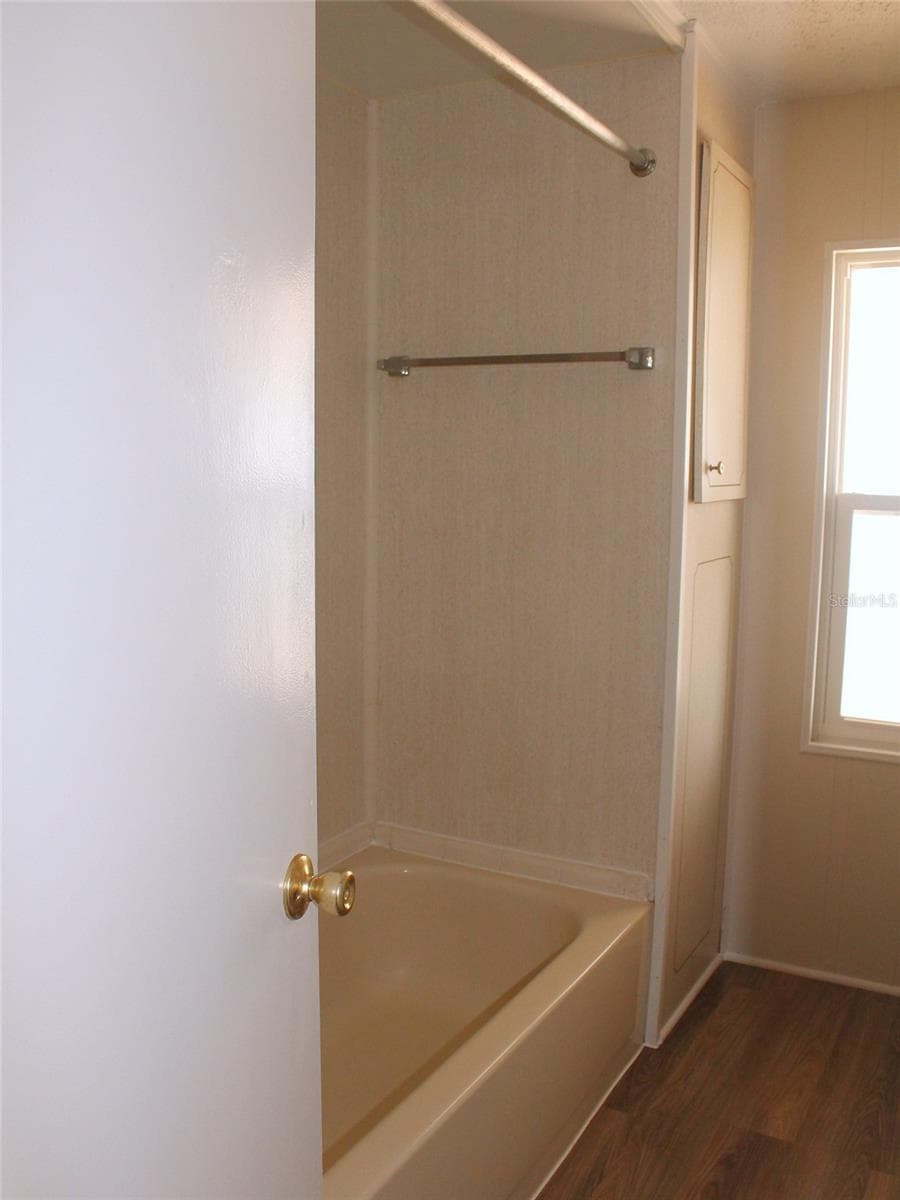 Manufactured Home at 837 CANE PALM ST, LARGO, photo 20 of 25