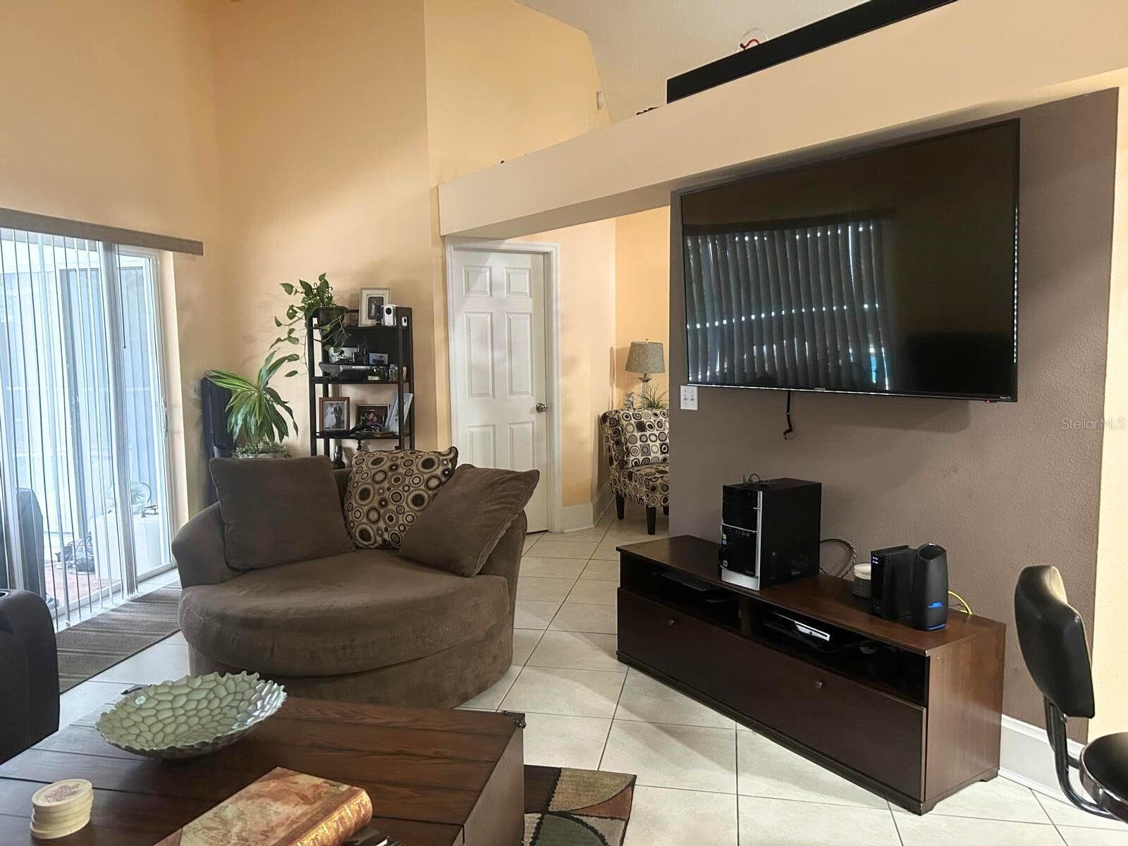 Single Family Residence at 4858 KINGSTON CIR, KISSIMMEE, photo 14 of 42