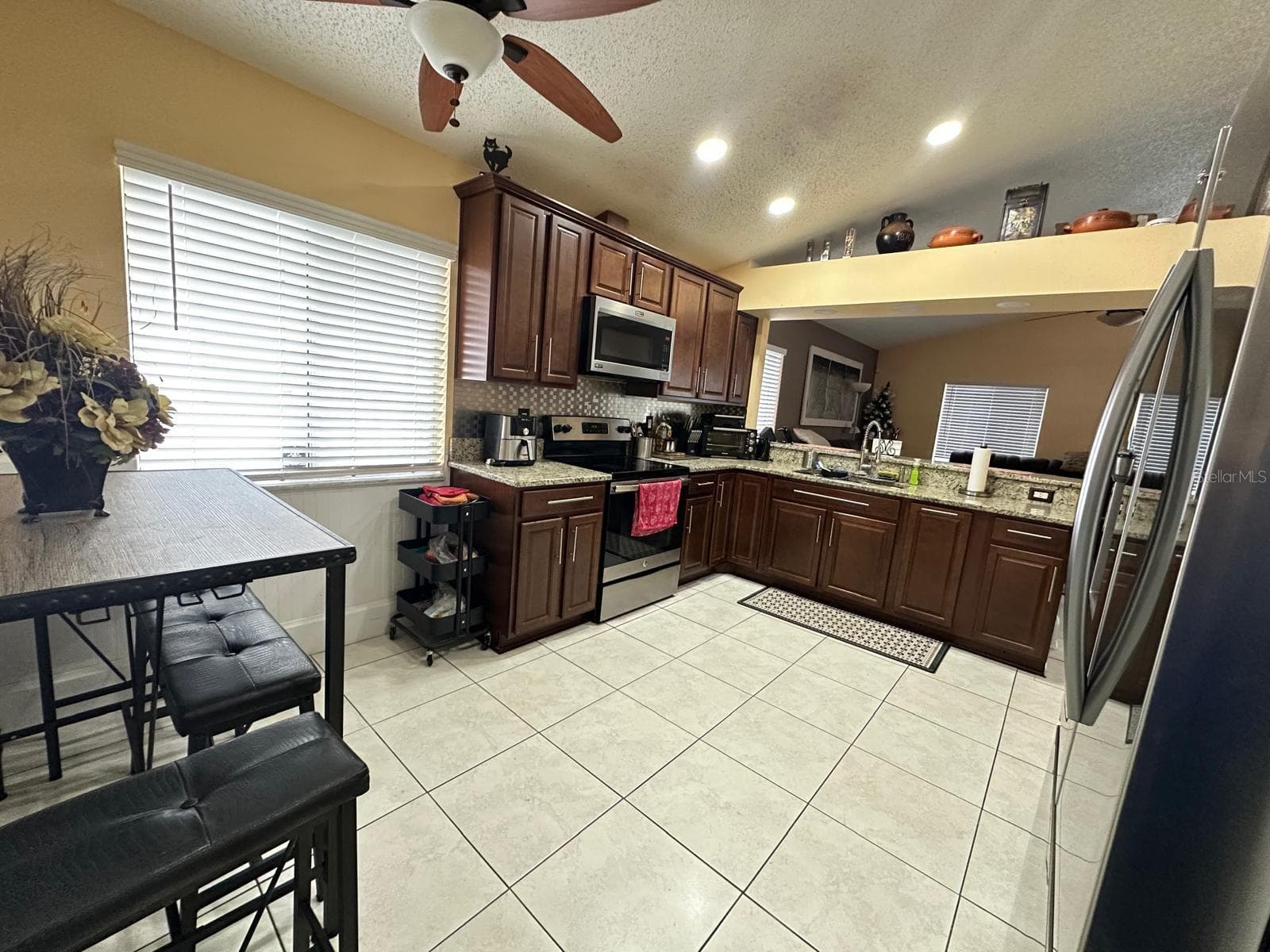 Single Family Residence at 4858 KINGSTON CIR, KISSIMMEE, photo 17 of 42
