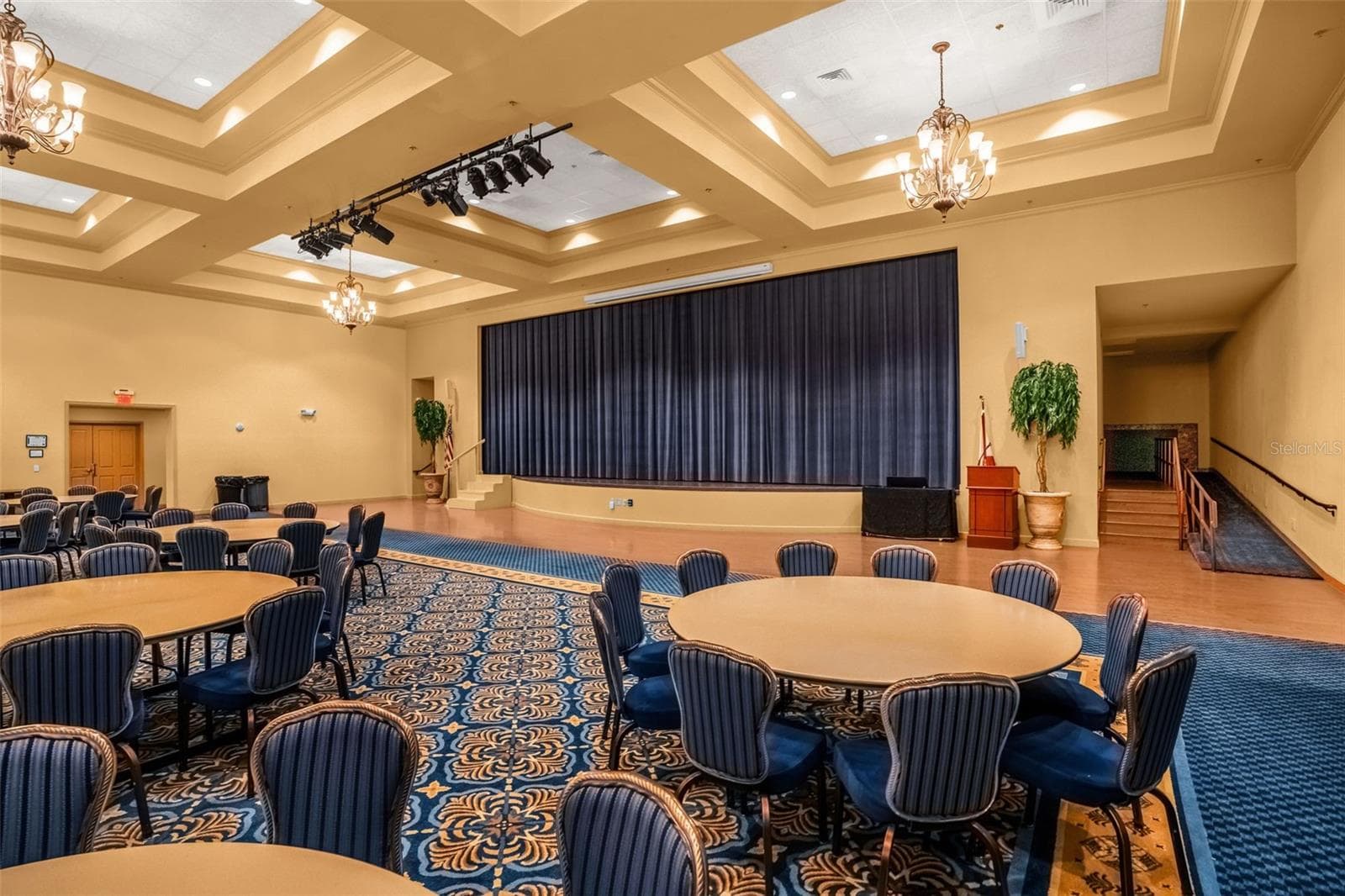 Community Ballroom & Event Space - 4711 HERITAGE TRL, LEESBURG