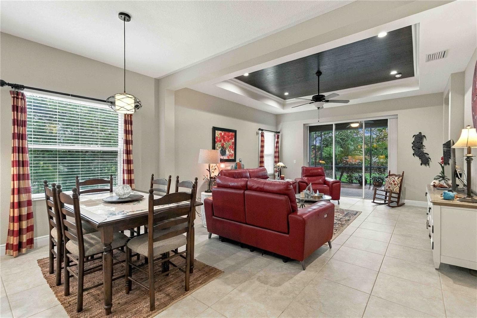 Single Family Residence at 6964 WHITE WILLOW CT, SARASOTA, photo 6 of 38