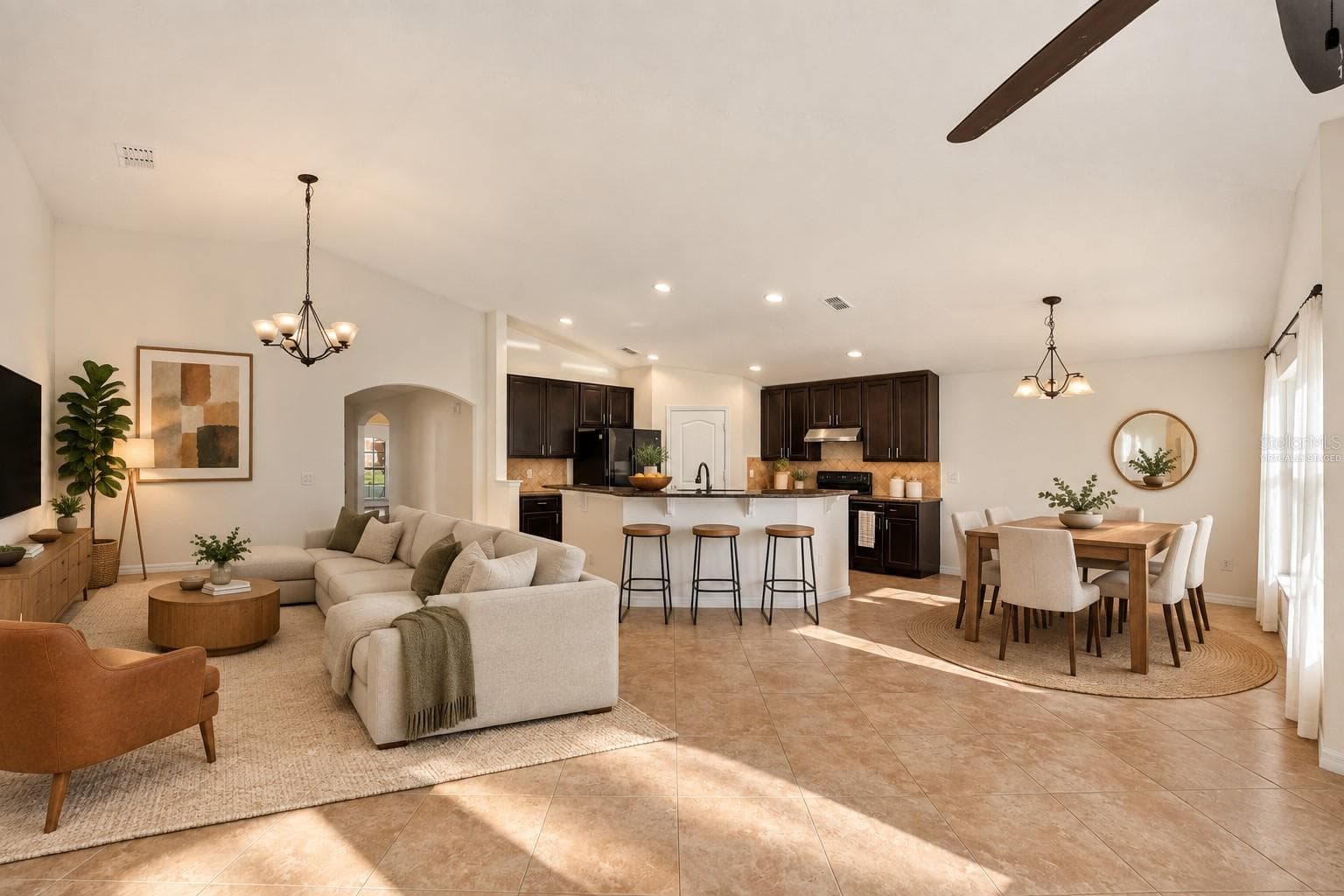 Photo has been virtually staged - 10648 INSIDE LOOP, ORLANDO
