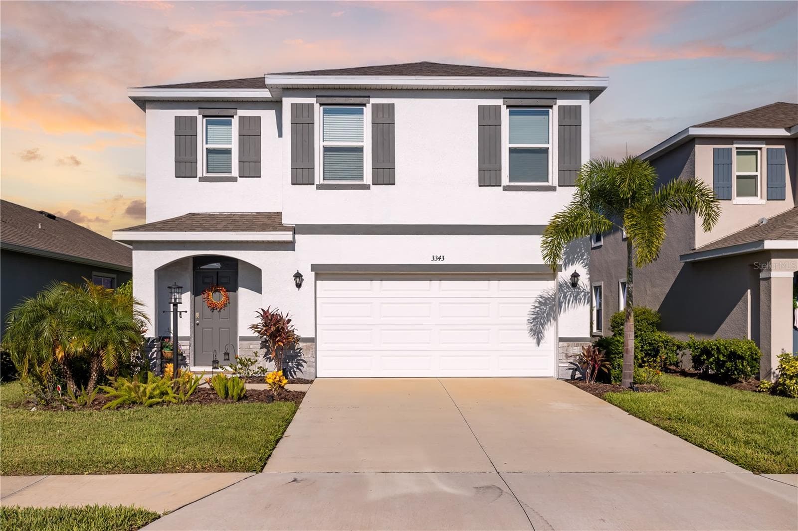Single Family Residence at 3343 HILLTOP CIR, LAKEWOOD RANCH, photo 3 of 92