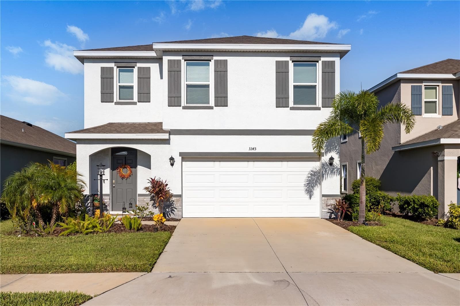 Single Family Residence at 3343 HILLTOP CIR, LAKEWOOD RANCH, photo 4 of 92