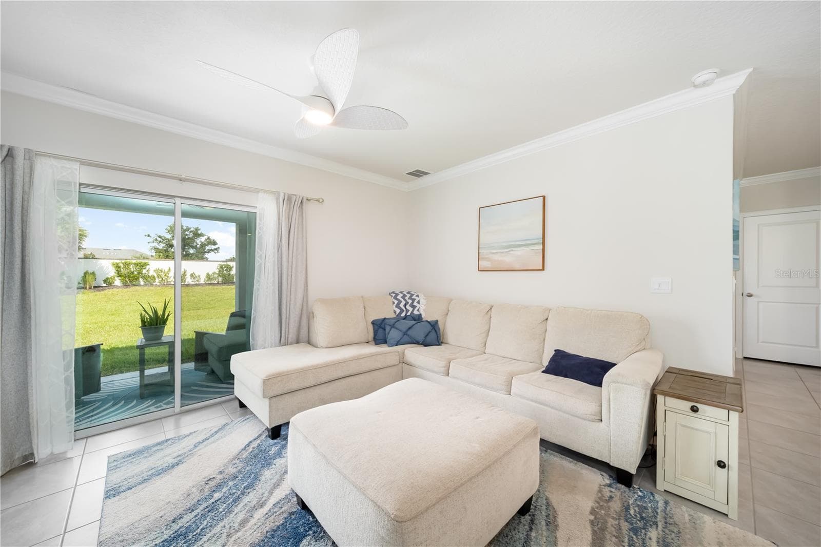 Single Family Residence at 3343 HILLTOP CIR, LAKEWOOD RANCH, photo 30 of 92